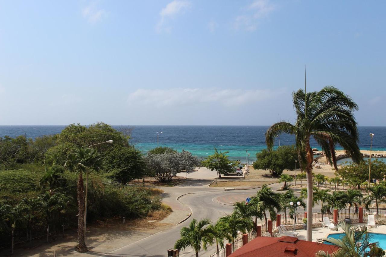 Hector Suites & Beach Hotel Curacao Bagian luar foto